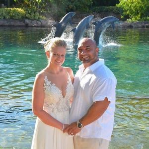 Meet your Posher, Lee